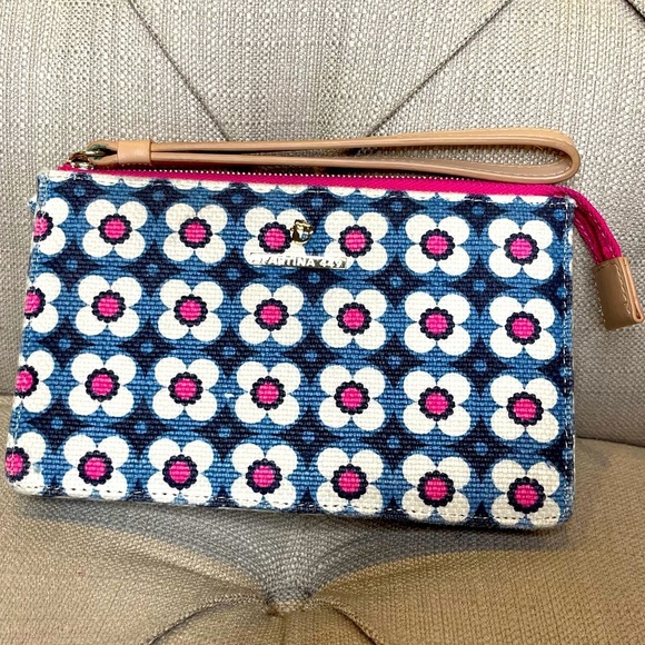 Spartina 449 Handbags - Spartina 449 Emmy Wristlet Calhoun